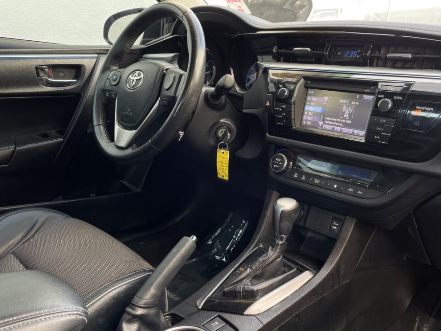2014 Toyota Corolla 4dr Sdn CVT S Plus (Natl), available for sale in Corona, California | Green Light Auto. Corona, California 2014 Toyota Corolla 4dr Sdn CVT S Plus (Natl), available for sale in Corona, California | Green Light Auto. Corona, California