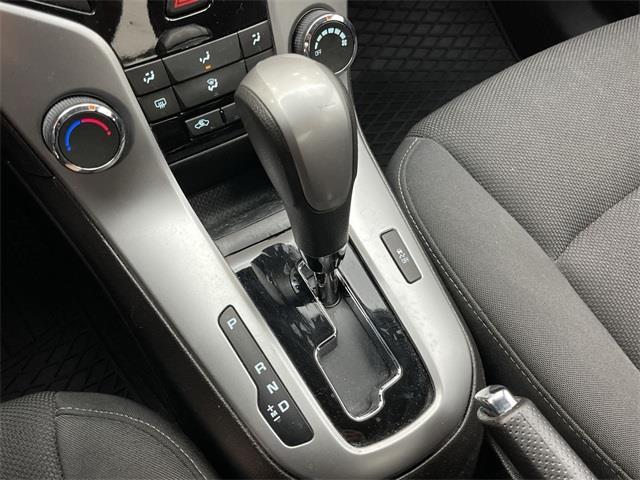 Used Chevrolet Cruze Limited 1LT 2016 | Eastchester Motor Cars. Bronx, New York Used Chevrolet Cruze Limited 1LT 2016 | Eastchester Motor Cars. Bronx, New York