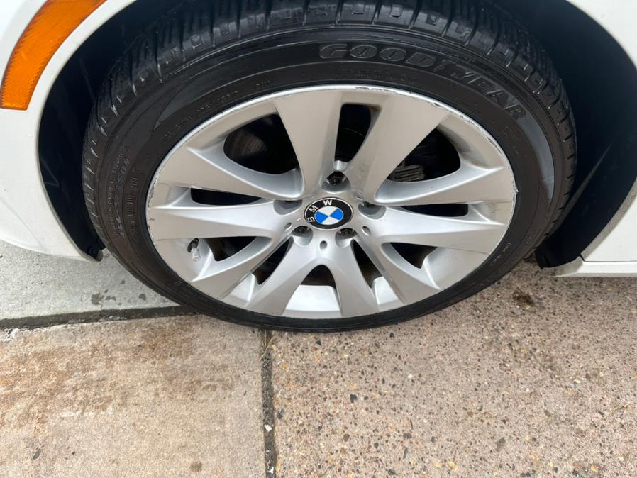 2011 BMW 3 Series 2dr Cpe 328i xDrive AWD SULEV, available for sale in Manchester, Connecticut | Carsonmain LLC. Manchester, Connecticut 2011 BMW 3 Series 2dr Cpe 328i xDrive AWD SULEV, available for sale in Manchester, Connecticut | Carsonmain LLC. Manchester, Connecticut