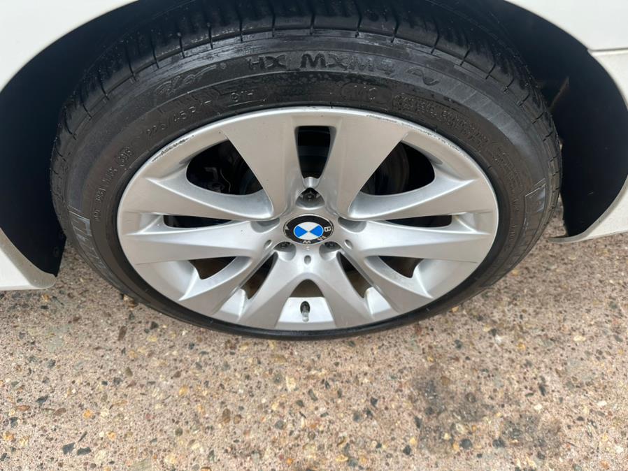 2011 BMW 3 Series 2dr Cpe 328i xDrive AWD SULEV, available for sale in Manchester, Connecticut | Carsonmain LLC. Manchester, Connecticut 2011 BMW 3 Series 2dr Cpe 328i xDrive AWD SULEV, available for sale in Manchester, Connecticut | Carsonmain LLC. Manchester, Connecticut