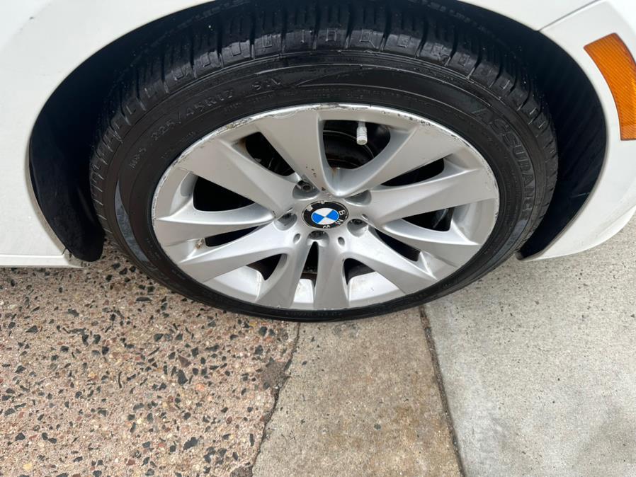 2011 BMW 3 Series 2dr Cpe 328i xDrive AWD SULEV, available for sale in Manchester, Connecticut | Carsonmain LLC. Manchester, Connecticut 2011 BMW 3 Series 2dr Cpe 328i xDrive AWD SULEV, available for sale in Manchester, Connecticut | Carsonmain LLC. Manchester, Connecticut