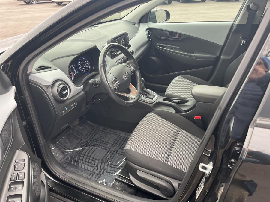 2019 Hyundai Kona SEL Auto FWD, available for sale in Old Saybrook, Connecticut | Saybrook Auto Barn. Old Saybrook, Connecticut 2019 Hyundai Kona SEL Auto FWD, available for sale in Old Saybrook, Connecticut | Saybrook Auto Barn. Old Saybrook, Connecticut