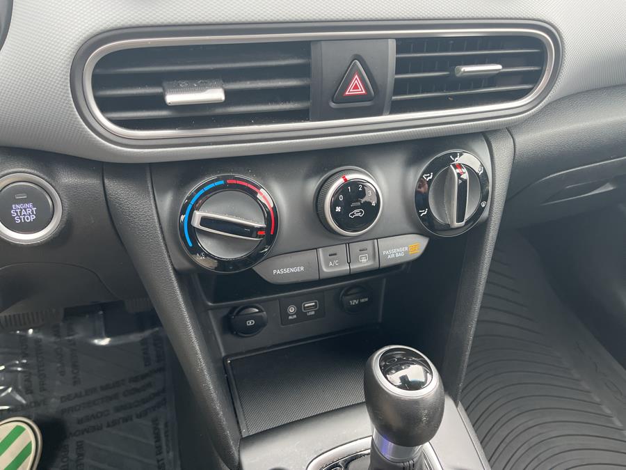 2019 Hyundai Kona SEL Auto FWD, available for sale in Old Saybrook, Connecticut | Saybrook Auto Barn. Old Saybrook, Connecticut 2019 Hyundai Kona SEL Auto FWD, available for sale in Old Saybrook, Connecticut | Saybrook Auto Barn. Old Saybrook, Connecticut