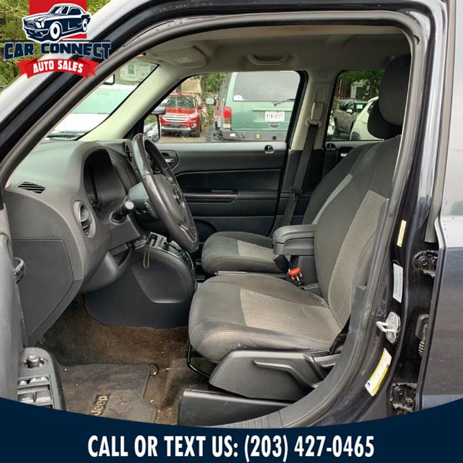 2014 Jeep Patriot 4WD 4dr Latitude, available for sale in Waterbury, Connecticut | Car Connect Auto Sales LLC. Waterbury, Connecticut 2014 Jeep Patriot 4WD 4dr Latitude, available for sale in Waterbury, Connecticut | Car Connect Auto Sales LLC. Waterbury, Connecticut