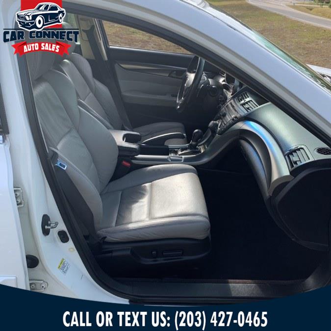 2009 Acura TL 4dr Sdn SH-AWD Tech, available for sale in Waterbury, Connecticut | Car Connect Auto Sales LLC. Waterbury, Connecticut 2009 Acura TL 4dr Sdn SH-AWD Tech, available for sale in Waterbury, Connecticut | Car Connect Auto Sales LLC. Waterbury, Connecticut