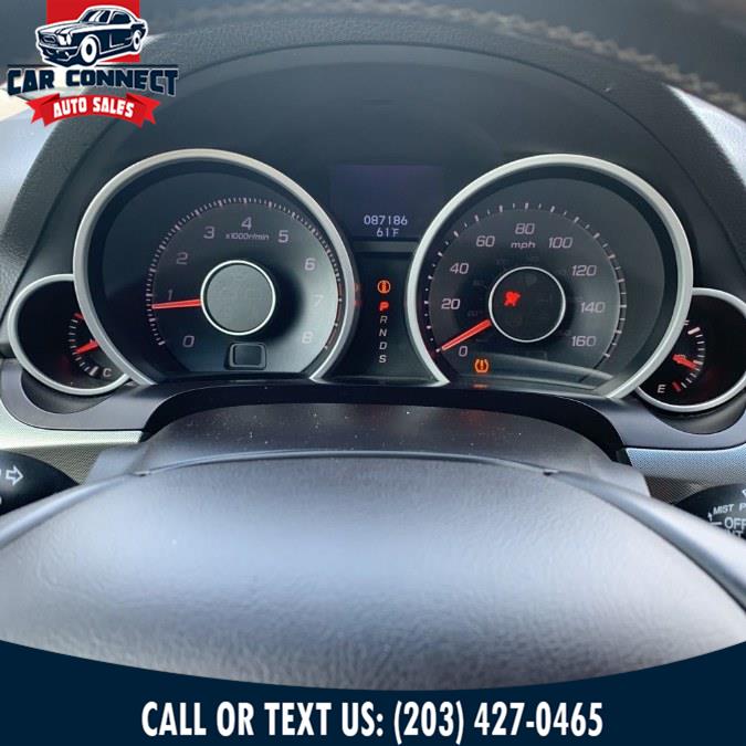2009 Acura TL 4dr Sdn SH-AWD Tech, available for sale in Waterbury, Connecticut | Car Connect Auto Sales LLC. Waterbury, Connecticut 2009 Acura TL 4dr Sdn SH-AWD Tech, available for sale in Waterbury, Connecticut | Car Connect Auto Sales LLC. Waterbury, Connecticut