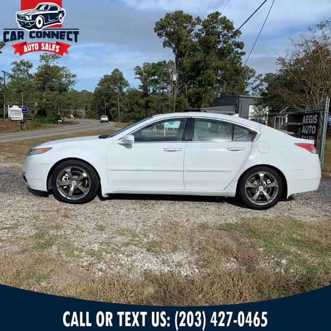 2009 Acura TL 4dr Sdn SH-AWD Tech, available for sale in Waterbury, Connecticut | Car Connect Auto Sales LLC. Waterbury, Connecticut 2009 Acura TL 4dr Sdn SH-AWD Tech, available for sale in Waterbury, Connecticut | Car Connect Auto Sales LLC. Waterbury, Connecticut