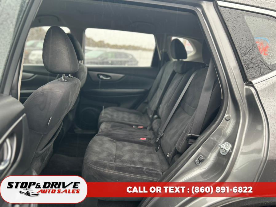 2016 Nissan Rogue AWD 4dr SV, available for sale in East Windsor, Connecticut | Stop & Drive Auto Sales. East Windsor, Connecticut 2016 Nissan Rogue AWD 4dr SV, available for sale in East Windsor, Connecticut | Stop & Drive Auto Sales. East Windsor, Connecticut