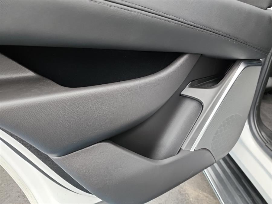 Used Cadillac Escalade 4WD 4dr Luxury 2020 | L.I. Auto Gallery. Islip, New York Used Cadillac Escalade 4WD 4dr Luxury 2020 | L.I. Auto Gallery. Islip, New York