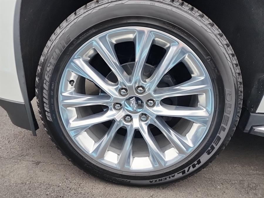 Used Cadillac Escalade 4WD 4dr Luxury 2020 | L.I. Auto Gallery. Islip, New York Used Cadillac Escalade 4WD 4dr Luxury 2020 | L.I. Auto Gallery. Islip, New York