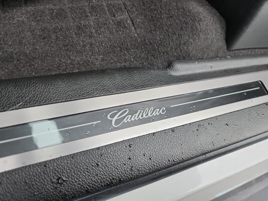 Used Cadillac Escalade 4WD 4dr Luxury 2020 | L.I. Auto Gallery. Islip, New York Used Cadillac Escalade 4WD 4dr Luxury 2020 | L.I. Auto Gallery. Islip, New York