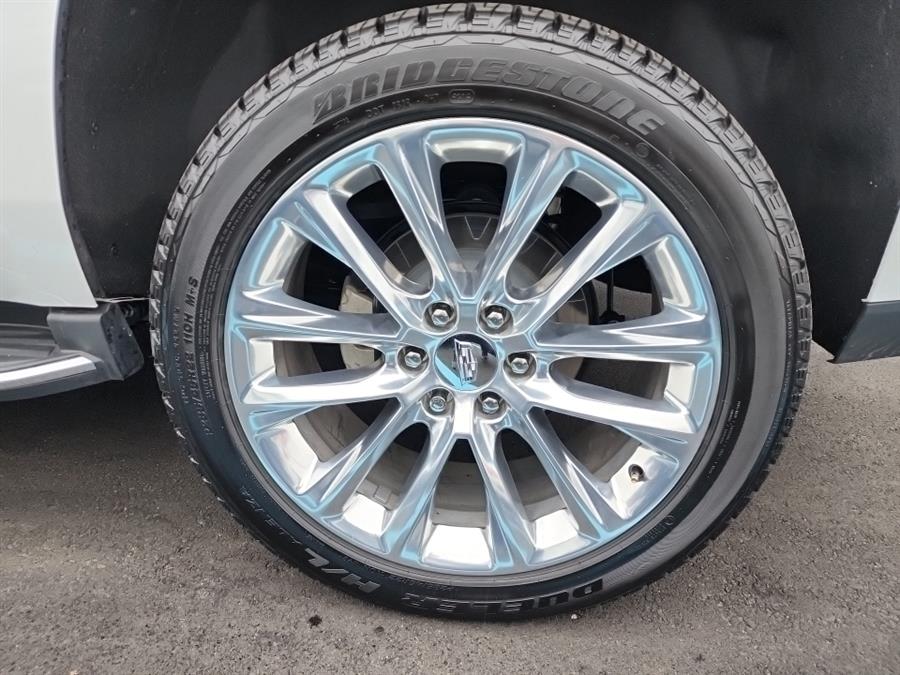Used Cadillac Escalade 4WD 4dr Luxury 2020 | L.I. Auto Gallery. Islip, New York Used Cadillac Escalade 4WD 4dr Luxury 2020 | L.I. Auto Gallery. Islip, New York