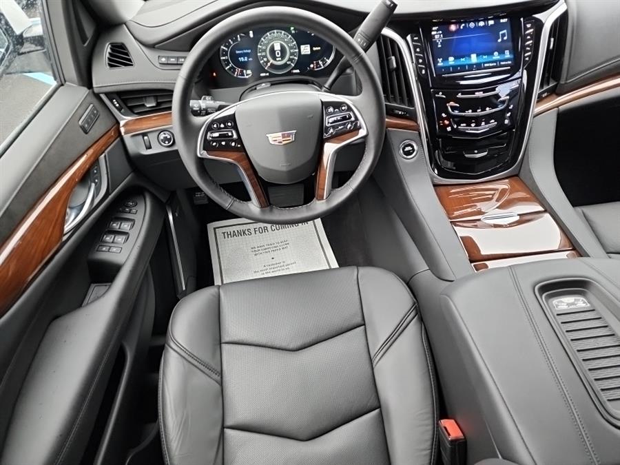 Used Cadillac Escalade 4WD 4dr Luxury 2020 | L.I. Auto Gallery. Islip, New York Used Cadillac Escalade 4WD 4dr Luxury 2020 | L.I. Auto Gallery. Islip, New York