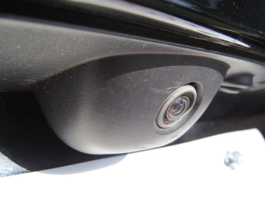2016 Chrysler 200 Limited 4dr Sedan, available for sale in Auburn, Maine | Lake City Exports Inc. Auburn, Maine 2016 Chrysler 200 Limited 4dr Sedan, available for sale in Auburn, Maine | Lake City Exports Inc. Auburn, Maine
