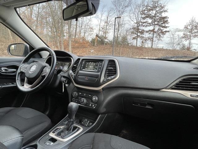 2017 Jeep Cherokee Latitude, available for sale in Brookfield, Connecticut | Blasius Federal Road. Brookfield, Connecticut 2017 Jeep Cherokee Latitude, available for sale in Brookfield, Connecticut | Blasius Federal Road. Brookfield, Connecticut