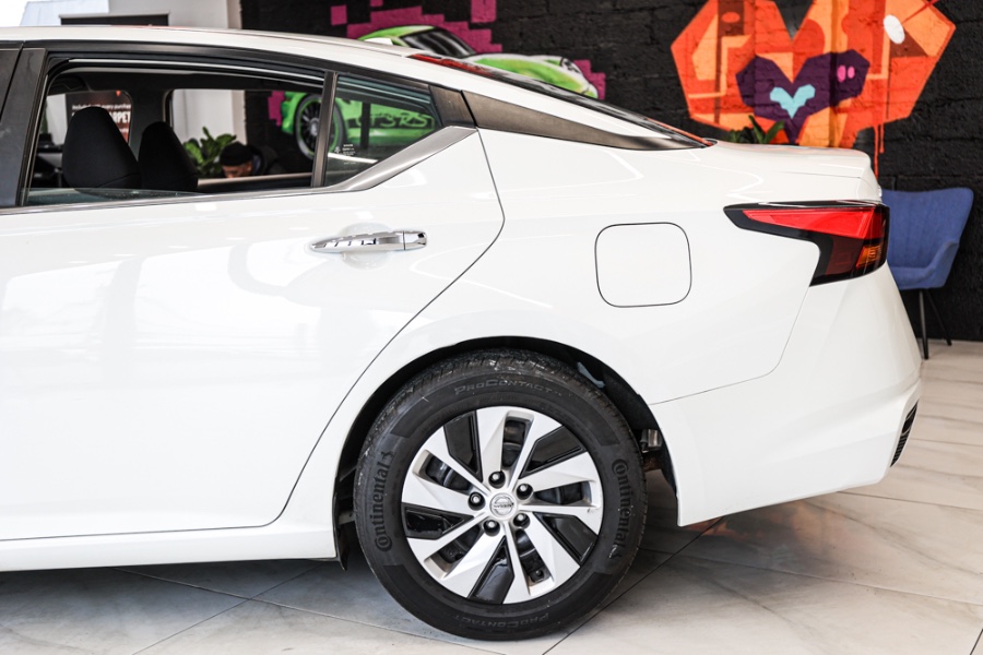 Used Nissan Altima 2.5 S Sedan 2020 | 26 Motors Long Island. ELMONT, New York Used Nissan Altima 2.5 S Sedan 2020 | 26 Motors Long Island. ELMONT, New York