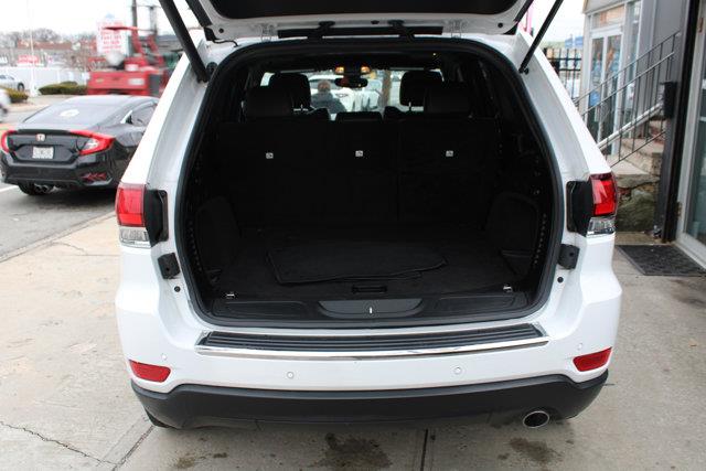 Used Jeep Grand Cherokee Limited 2020 | NY Luxury Motors. Elmont, New York Used Jeep Grand Cherokee Limited 2020 | NY Luxury Motors. Elmont, New York