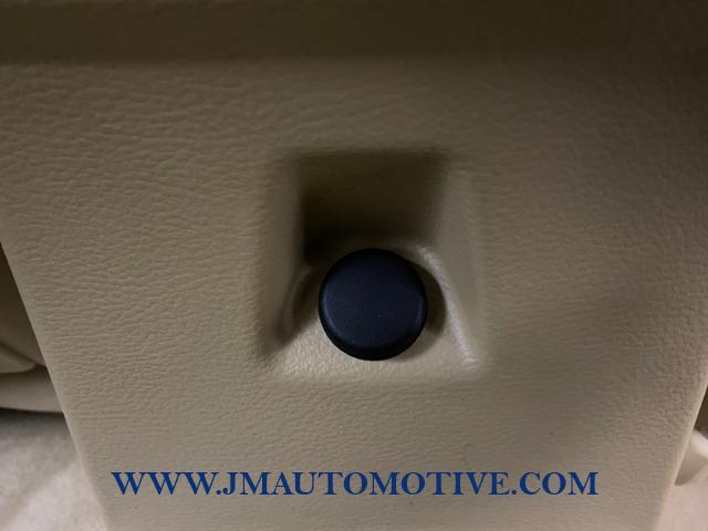 2015 BMW X1 AWD 4dr xDrive28i, available for sale in Naugatuck, Connecticut | J&M Automotive Sls&Svc LLC. Naugatuck, Connecticut 2015 BMW X1 AWD 4dr xDrive28i, available for sale in Naugatuck, Connecticut | J&M Automotive Sls&Svc LLC. Naugatuck, Connecticut