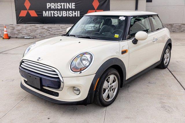2015 Mini Cooper Hardtop , available for sale in Great Neck, New York | Camy Cars. Great Neck, New York 2015 Mini Cooper Hardtop , available for sale in Great Neck, New York | Camy Cars. Great Neck, New York
