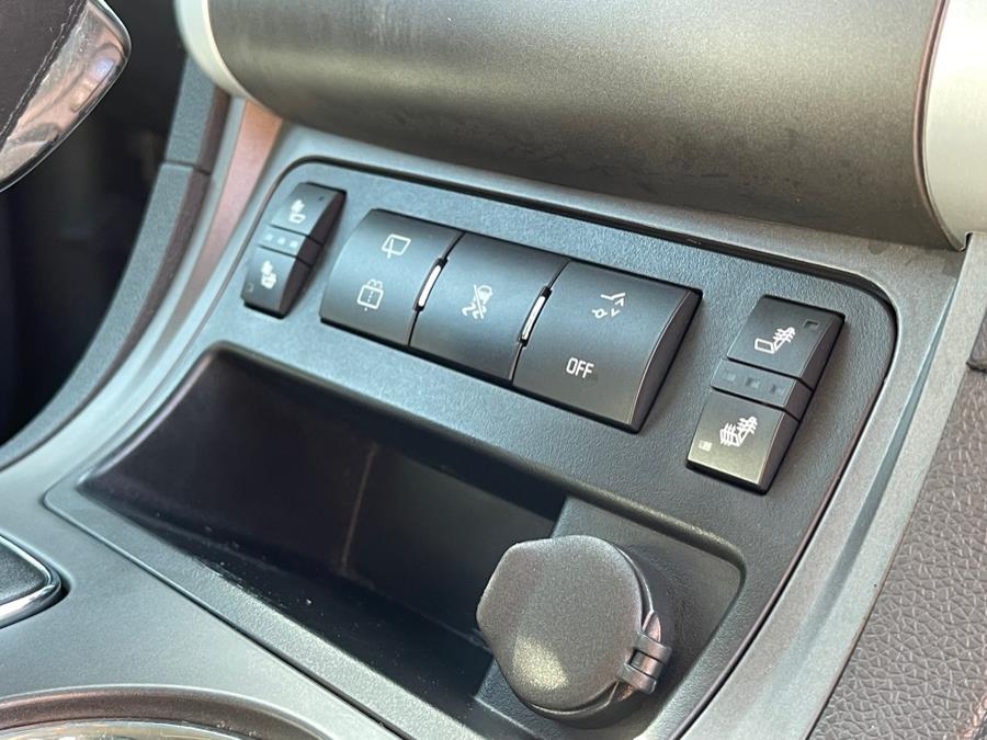 2010 Chevrolet Traverse AWD 4dr LT w/2LT, available for sale in Darien, Wisconsin | Geneva Motor Cars. Darien, Wisconsin 2010 Chevrolet Traverse AWD 4dr LT w/2LT, available for sale in Darien, Wisconsin | Geneva Motor Cars. Darien, Wisconsin