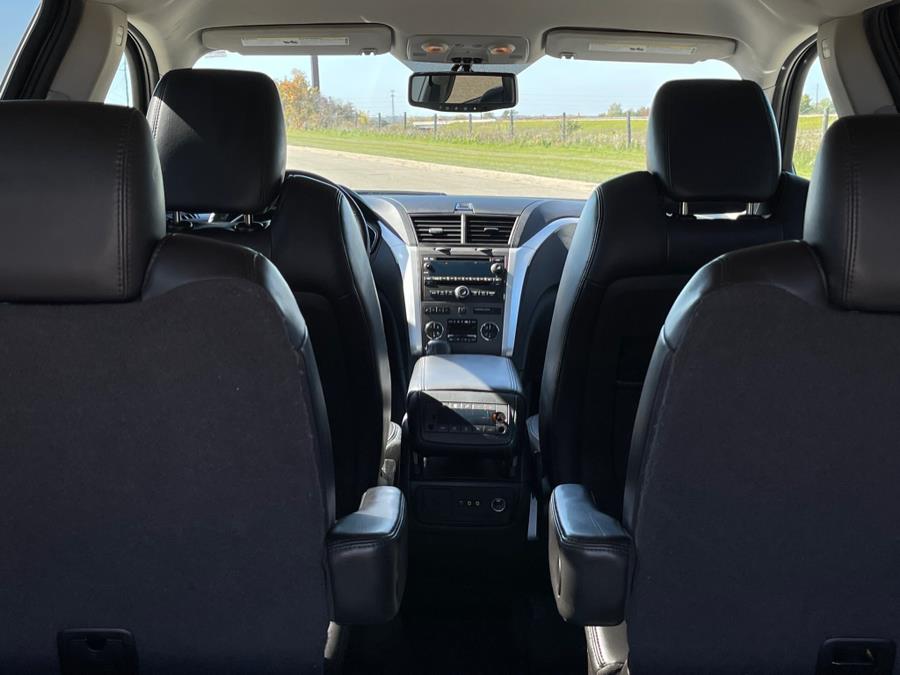 2010 Chevrolet Traverse AWD 4dr LT w/2LT, available for sale in Darien, Wisconsin | Geneva Motor Cars. Darien, Wisconsin 2010 Chevrolet Traverse AWD 4dr LT w/2LT, available for sale in Darien, Wisconsin | Geneva Motor Cars. Darien, Wisconsin