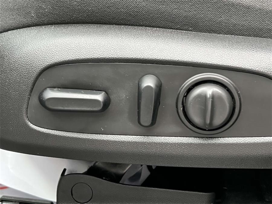 2020 Chevrolet Traverse LT, available for sale in Wantagh, New York | Wantagh Certified. Wantagh, New York 2020 Chevrolet Traverse LT, available for sale in Wantagh, New York | Wantagh Certified. Wantagh, New York