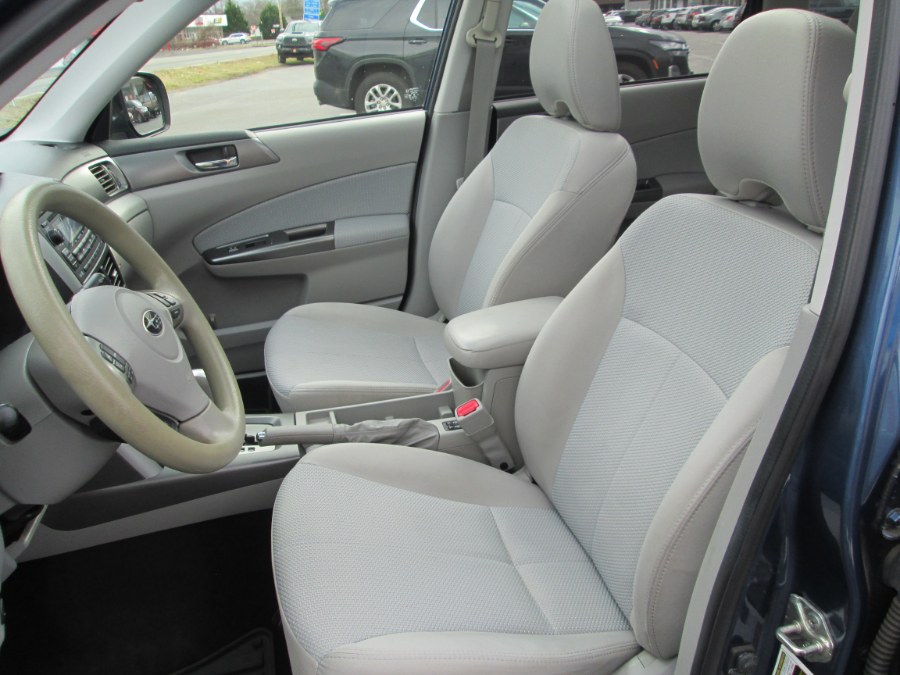2013 Subaru Forester 4dr Auto 2.5X Premium, available for sale in Levittown, Pennsylvania | Levittown Auto. Levittown, Pennsylvania 2013 Subaru Forester 4dr Auto 2.5X Premium, available for sale in Levittown, Pennsylvania | Levittown Auto. Levittown, Pennsylvania
