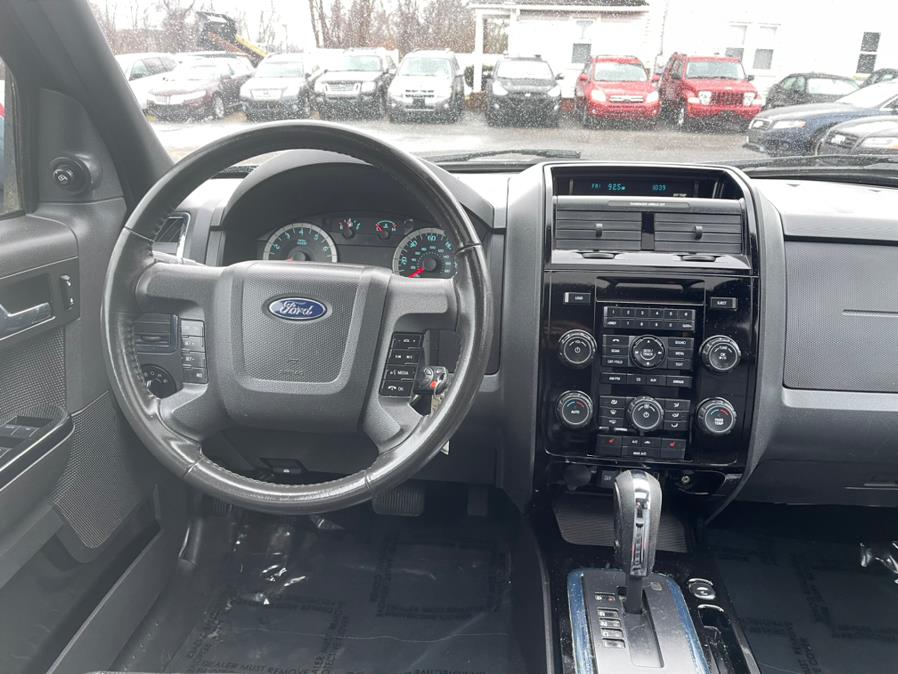 2012 Ford Escape 4WD 4dr Limited Leather & Sunroof, available for sale in East Windsor, Connecticut | Toro Auto. East Windsor, Connecticut 2012 Ford Escape 4WD 4dr Limited Leather & Sunroof, available for sale in East Windsor, Connecticut | Toro Auto. East Windsor, Connecticut