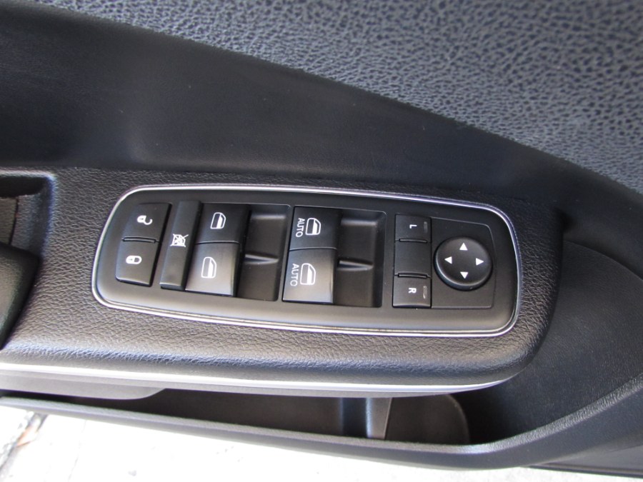 2013 Chrysler 300 4dr Sdn 300C RWD, available for sale in Orlando, Florida | VIP Auto Enterprise, Inc. Orlando, Florida 2013 Chrysler 300 4dr Sdn 300C RWD, available for sale in Orlando, Florida | VIP Auto Enterprise, Inc. Orlando, Florida