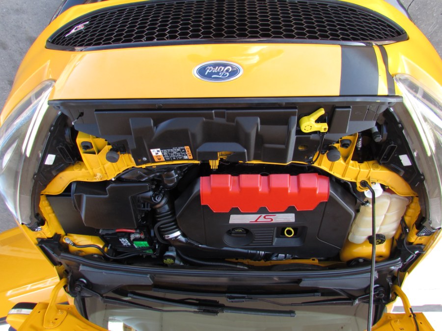 2016 Ford Focus 5dr HB ST, available for sale in Orlando, Florida | VIP Auto Enterprise, Inc. Orlando, Florida 2016 Ford Focus 5dr HB ST, available for sale in Orlando, Florida | VIP Auto Enterprise, Inc. Orlando, Florida