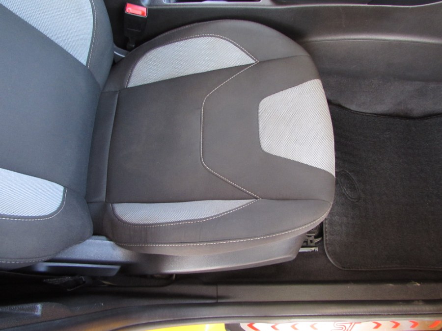 2016 Ford Focus 5dr HB ST, available for sale in Orlando, Florida | VIP Auto Enterprise, Inc. Orlando, Florida 2016 Ford Focus 5dr HB ST, available for sale in Orlando, Florida | VIP Auto Enterprise, Inc. Orlando, Florida