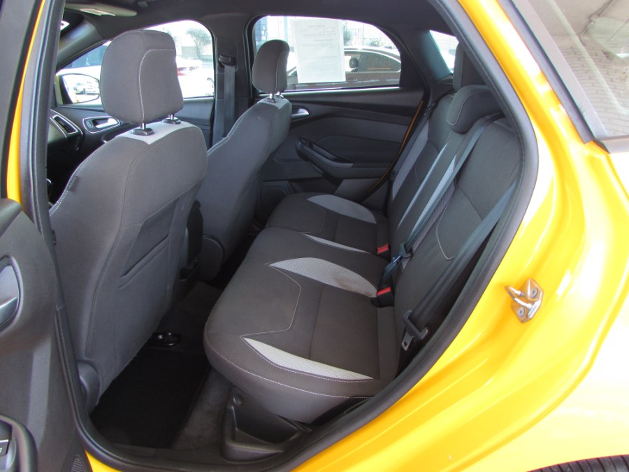 2016 Ford Focus 5dr HB ST, available for sale in Orlando, Florida | VIP Auto Enterprise, Inc. Orlando, Florida 2016 Ford Focus 5dr HB ST, available for sale in Orlando, Florida | VIP Auto Enterprise, Inc. Orlando, Florida