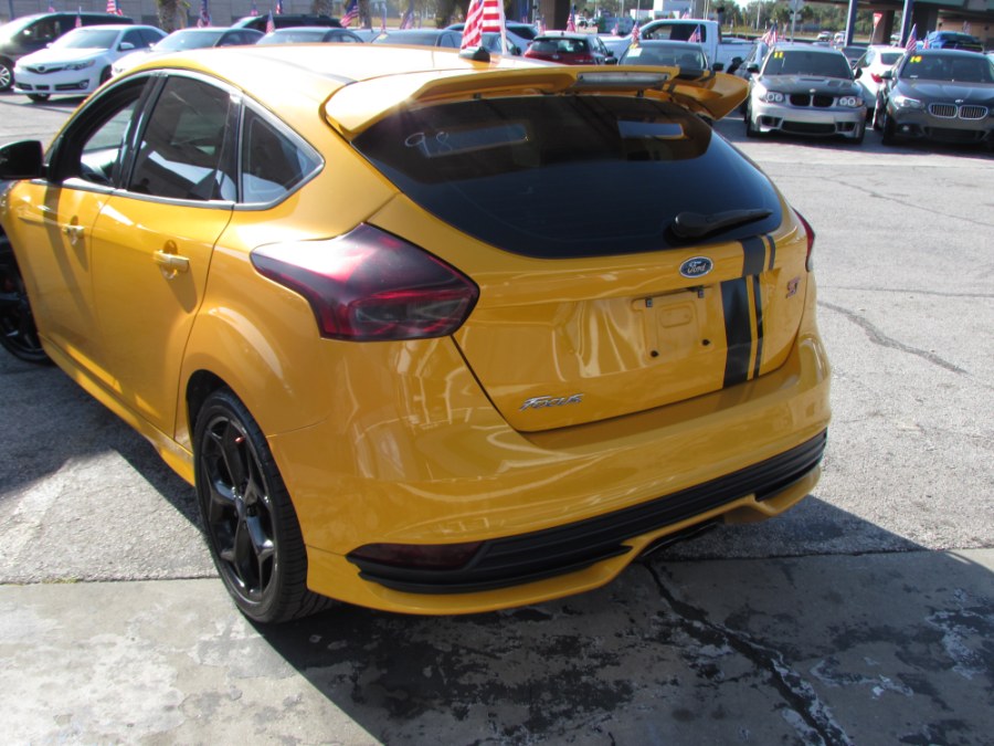 2016 Ford Focus 5dr HB ST, available for sale in Orlando, Florida | VIP Auto Enterprise, Inc. Orlando, Florida 2016 Ford Focus 5dr HB ST, available for sale in Orlando, Florida | VIP Auto Enterprise, Inc. Orlando, Florida