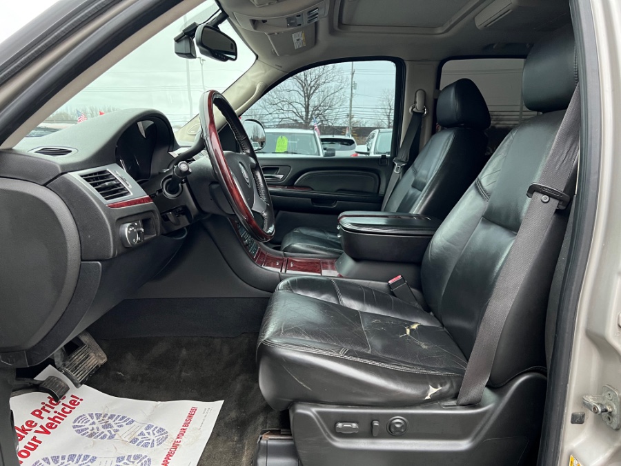 2007 Cadillac Escalade AWD 4dr, available for sale in Ortonville, Michigan | Marsh Auto Sales LLC. Ortonville, Michigan 2007 Cadillac Escalade AWD 4dr, available for sale in Ortonville, Michigan | Marsh Auto Sales LLC. Ortonville, Michigan