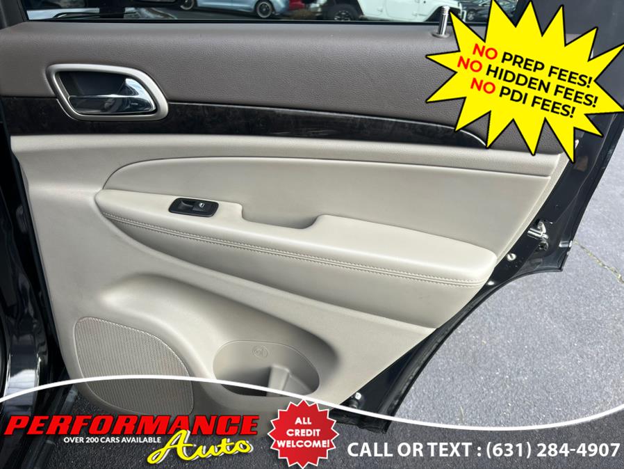 2012 Jeep Grand Cherokee 4WD 4dr Laredo, available for sale in Bohemia, New York | Performance Auto Inc. Bohemia, New York 2012 Jeep Grand Cherokee 4WD 4dr Laredo, available for sale in Bohemia, New York | Performance Auto Inc. Bohemia, New York