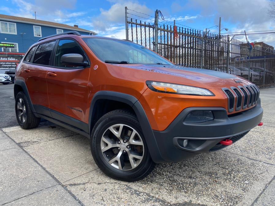 2015 Jeep Cherokee 4WD 4dr Trailhawk, available for sale in Newark, New Jersey | Champion Used Auto Sales LLC. Newark, New Jersey 2015 Jeep Cherokee 4WD 4dr Trailhawk, available for sale in Newark, New Jersey | Champion Used Auto Sales LLC. Newark, New Jersey