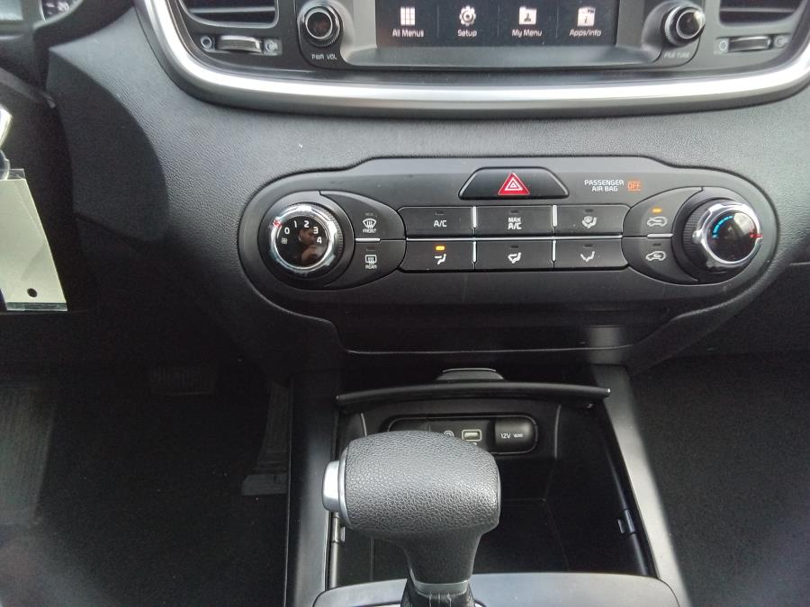 2020 Kia Sorento LX V6 FWD, available for sale in Irvington, New Jersey | NJ Used Cars Center. Irvington, New Jersey 2020 Kia Sorento LX V6 FWD, available for sale in Irvington, New Jersey | NJ Used Cars Center. Irvington, New Jersey