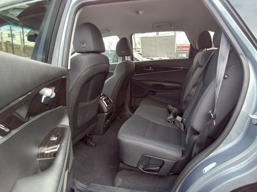 2020 Kia Sorento LX V6 FWD, available for sale in Irvington, New Jersey | NJ Used Cars Center. Irvington, New Jersey 2020 Kia Sorento LX V6 FWD, available for sale in Irvington, New Jersey | NJ Used Cars Center. Irvington, New Jersey