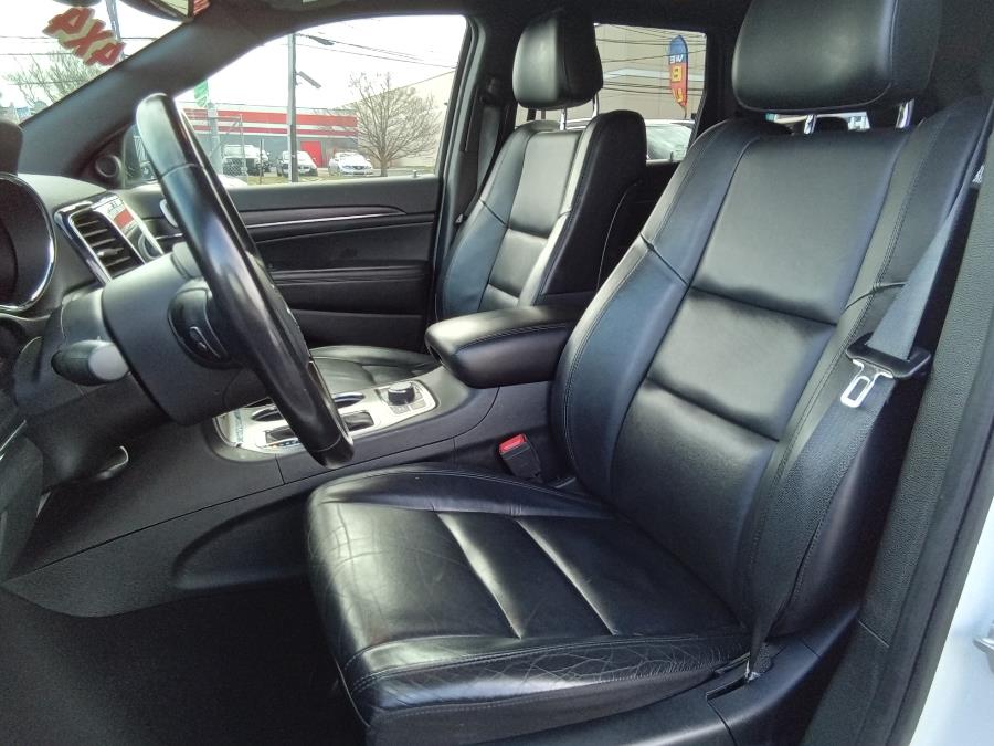 2020 Jeep Grand Cherokee Limited 4x4, available for sale in Irvington, New Jersey | NJ Used Cars Center. Irvington, New Jersey 2020 Jeep Grand Cherokee Limited 4x4, available for sale in Irvington, New Jersey | NJ Used Cars Center. Irvington, New Jersey