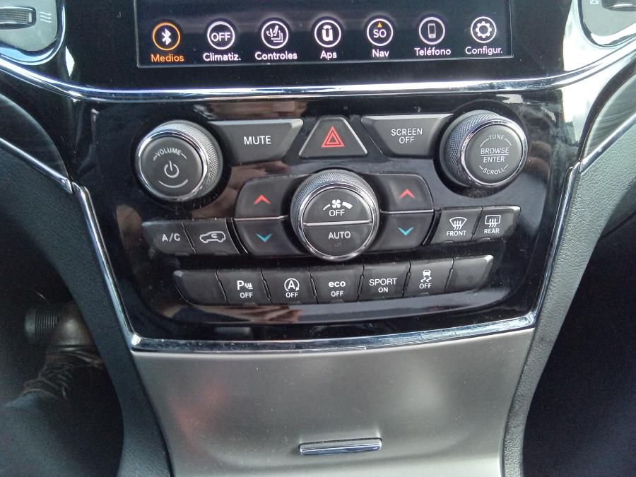 2020 Jeep Grand Cherokee Limited 4x4, available for sale in Irvington, New Jersey | NJ Used Cars Center. Irvington, New Jersey 2020 Jeep Grand Cherokee Limited 4x4, available for sale in Irvington, New Jersey | NJ Used Cars Center. Irvington, New Jersey
