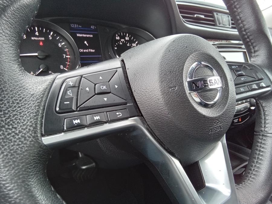 2019 Nissan Rogue AWD SV, available for sale in Irvington, New Jersey | NJ Used Cars Center. Irvington, New Jersey 2019 Nissan Rogue AWD SV, available for sale in Irvington, New Jersey | NJ Used Cars Center. Irvington, New Jersey