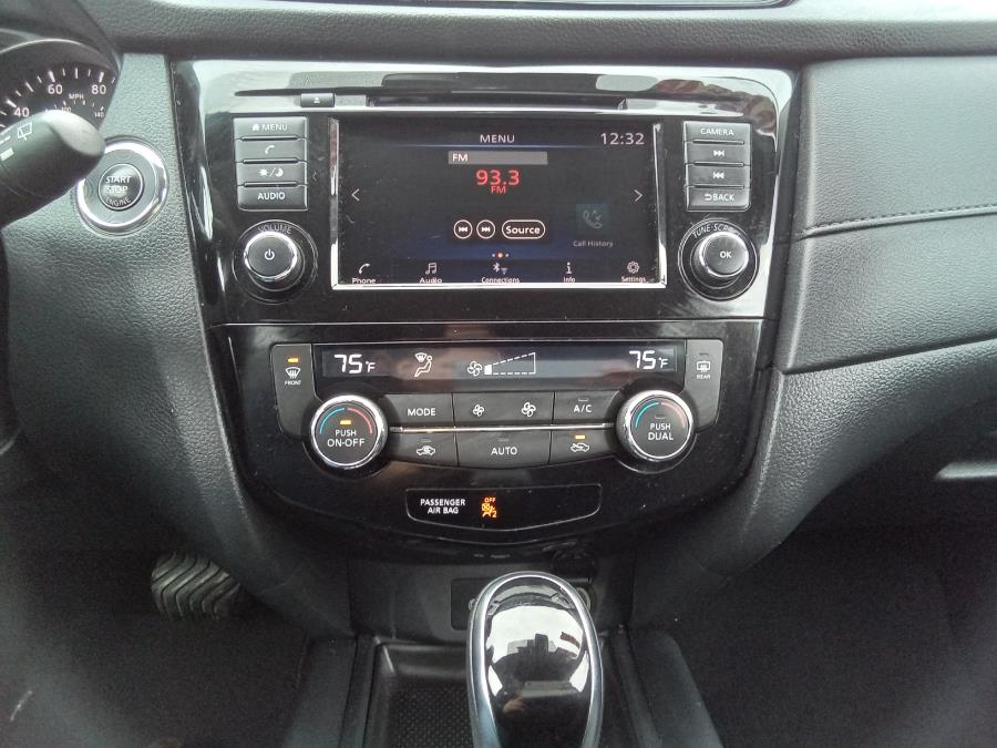 2019 Nissan Rogue AWD SV, available for sale in Irvington, New Jersey | NJ Used Cars Center. Irvington, New Jersey 2019 Nissan Rogue AWD SV, available for sale in Irvington, New Jersey | NJ Used Cars Center. Irvington, New Jersey
