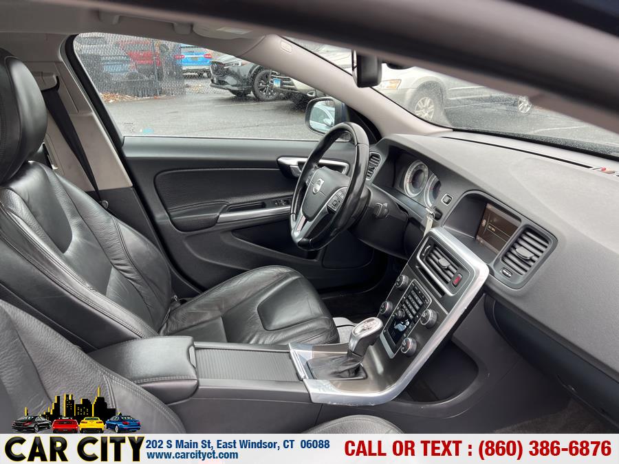 2013 Volvo S60 4dr Sdn T5 AWD, available for sale in East Windsor, Connecticut | Car City LLC. East Windsor, Connecticut 2013 Volvo S60 4dr Sdn T5 AWD, available for sale in East Windsor, Connecticut | Car City LLC. East Windsor, Connecticut