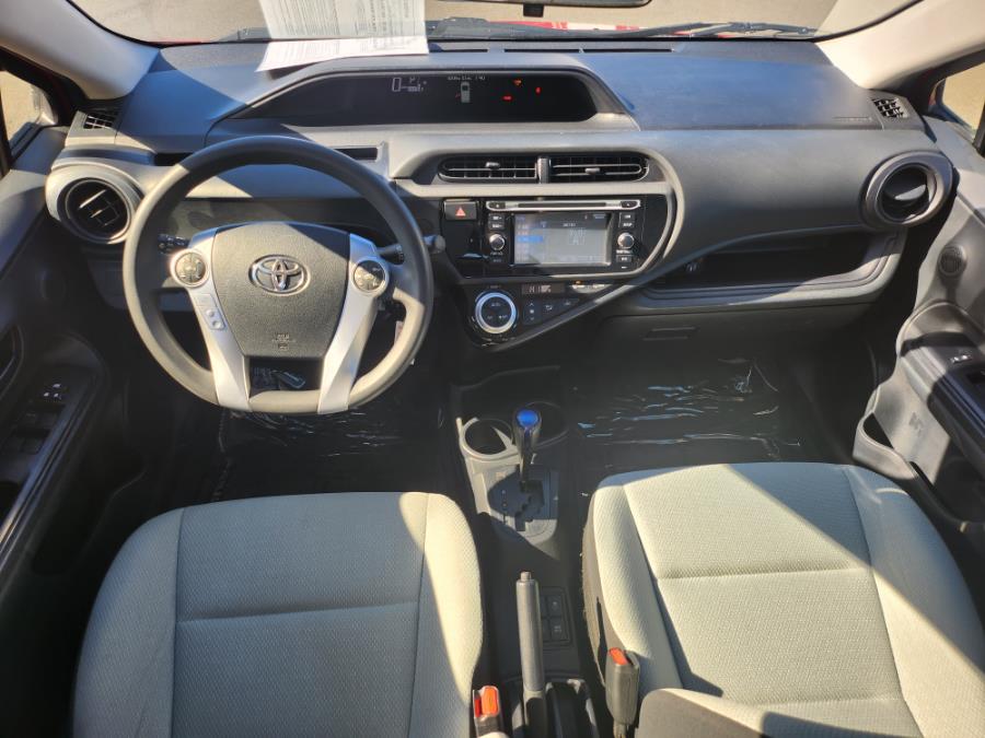 Used Toyota Prius c One 2015 | Green Light Auto Wholesale. Daly City, California Used Toyota Prius c One 2015 | Green Light Auto Wholesale. Daly City, California