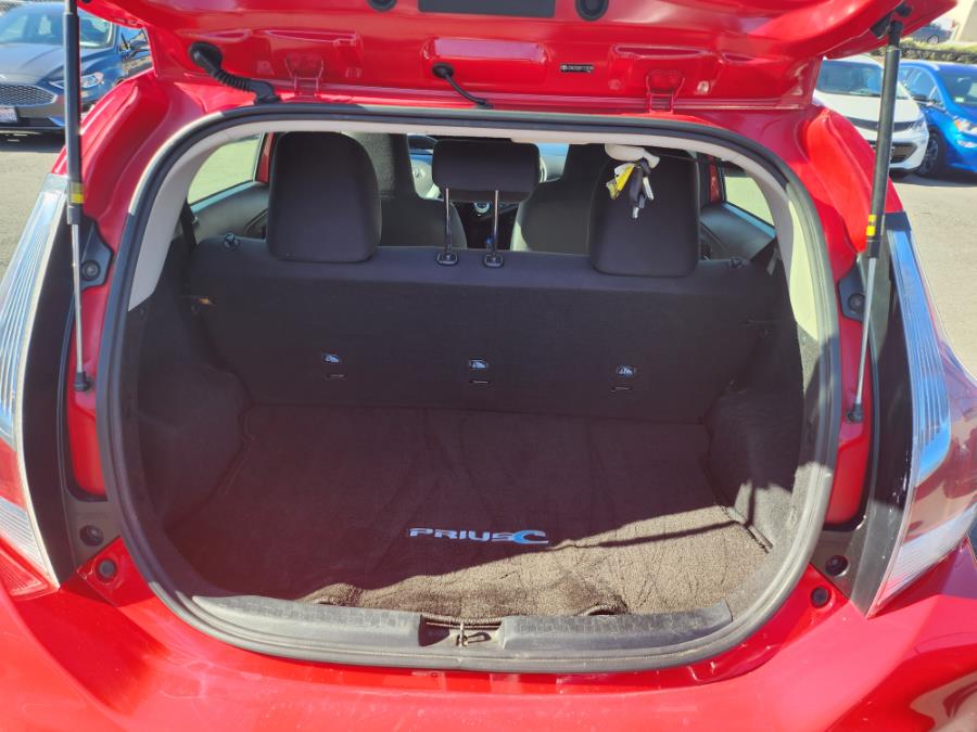 Used Toyota Prius c One 2015 | Green Light Auto Wholesale. Daly City, California Used Toyota Prius c One 2015 | Green Light Auto Wholesale. Daly City, California