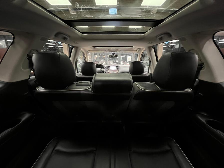 2019 INFINITI QX60 2019.5 LUXE AWD, available for sale in Massapequa Park, New York | Power Motors East. Massapequa Park, New York 2019 INFINITI QX60 2019.5 LUXE AWD, available for sale in Massapequa Park, New York | Power Motors East. Massapequa Park, New York