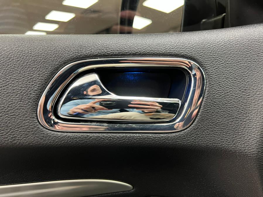 2018 Dodge Durango SXT AWD, available for sale in Massapequa Park, New York | Power Motors East. Massapequa Park, New York 2018 Dodge Durango SXT AWD, available for sale in Massapequa Park, New York | Power Motors East. Massapequa Park, New York
