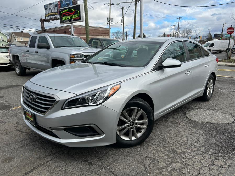 2017 Hyundai Sonata SE 2.4L, available for sale in Little Ferry, New Jersey | Easy Credit of Jersey. Little Ferry, New Jersey