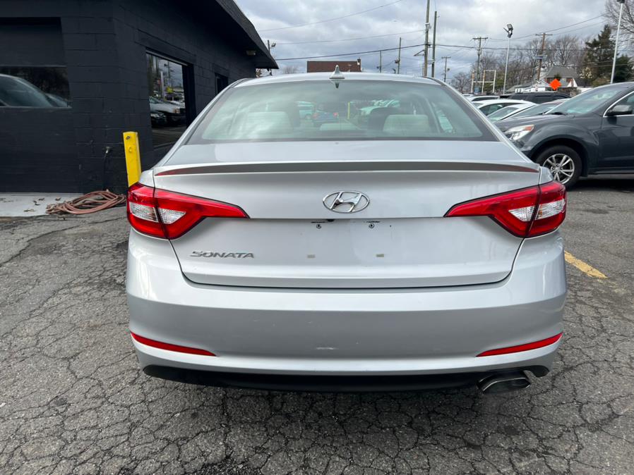 2017 Hyundai Sonata SE 2.4L, available for sale in Little Ferry, New Jersey | Easy Credit of Jersey. Little Ferry, New Jersey