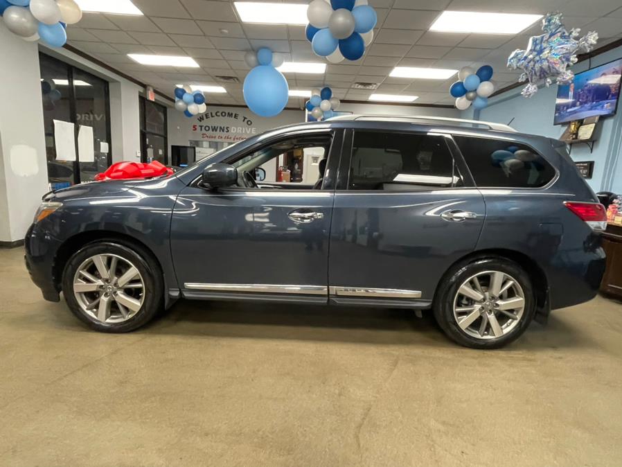 Used Nissan Pathfinder 4WD 4dr Platinum 2016 | 5 Towns Drive. Inwood, New York Used Nissan Pathfinder 4WD 4dr Platinum 2016 | 5 Towns Drive. Inwood, New York